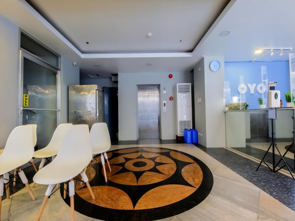 Vaccinated Staff - Oyo 837 Kysabel Hotel Paco Zewnętrze zdjęcie