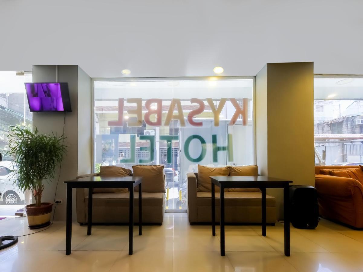 Vaccinated Staff - Oyo 837 Kysabel Hotel Paco Zewnętrze zdjęcie